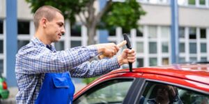 How much does an Auto Locksmith Cost?